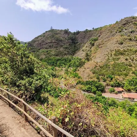 Lucia * Moya (Gran Canaria)